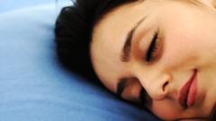 నిద్రపోతున్న మహిళ sleeping