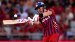 Super Giants deny Sunrisers and boost knockout bid