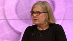 Leaked emails reveal child gender service concerns - BBC News