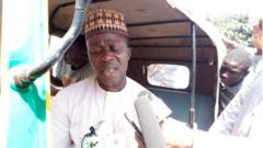 Sultan of Sokoto gift Akilu Haruna: Meet Jos keke driver wey return customer 500K