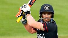 Loftie-Eaton hits fastest T20 international century