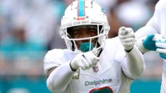 Holland scores 99-yard touchdown in Dolphins win