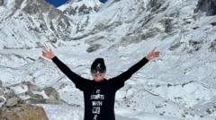 Murdered backpacker Grace Millane's mum completes Everest trek