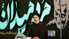 رئيس السلطة القضائية الإيرنية، إبراهيم رئيسي، يلقي كلمة خلال حفل إحياء ذكرى اغتيال قائد فيلق القدس التابع للحرس الثوري الإيراني قاسم سليماني في جامعة طهران في 1 يناير 2021 في طهران، ايران.