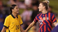 Homophobic abuse of Kerr and Mewis 'crazy' - Bompastor