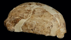 ฟอสซิลกะโหลก อายุ 14,000 ปีที่พบในจีน