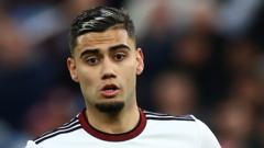 Fulham's Pereira to have operation on broken ankle