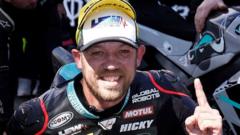 Hickman wins Twins as Dunlop thwarted by breakdown