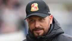 Head coach Morris sacked by Swindon