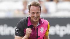 Bowler Davey signs one-year extension at Somerset