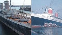 Historic US ocean liner moves out of Philadelphia after nearly 30 years