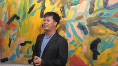 Họa sỹ, nhà thơ Bùi Chát trong triển lãm Improvisation tại Alpha Art Station