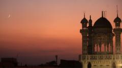 ইসলাম ধর্মে যেভাবে ঈদ-উল ফিতর উদযাপন শুরু হয়েছিল