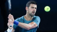Australian Open: Djokovic begins title defence v Prizmic - radio & text