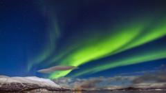 Abisko é uma das cidades mais ao norte da Suécia, localizada a 250 km ao norte do Círculo Polar Ártico.