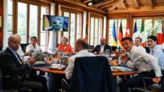 Лидери Г7 са председницом Европске комисије Урсулом фон дер Лајен и председником Европског савета Шарлом Мишелом