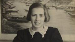 Eva Schloss, con 11 años, en 1940