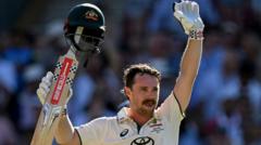 Australia close in on Test victory after Head hundred