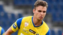 Austrian defender Steinwender joins Hearts