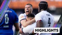 England score seven tries to keep Six Nations title hopes alive