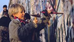 Берлински зид - пад