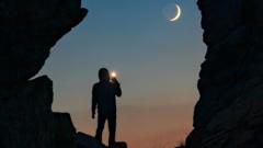 Hombre y luna