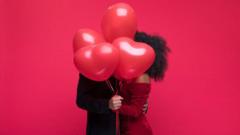 Casal escondido por balõesjogar uno gratiscoração