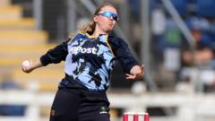 Porter makes permanent Glamorgan move