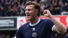 Millwall captain Cooper extends contract