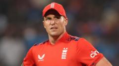 England bowler Carse to miss IPL because of injury