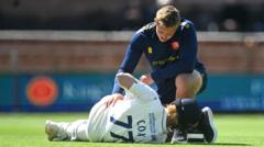 Injured Cox to have scan with England place in doubt