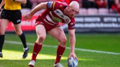 Farrell double as Wigan roar back against Giants