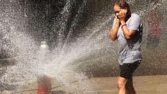 Dangerous heatwave scorches US ahead of Fourth of July holiday