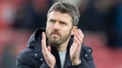 Carrick favourite for Man Utd caretaker role
