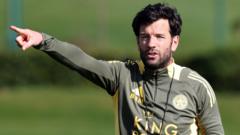 Cardiff hold advanced manager talks with Barry-Murphy 