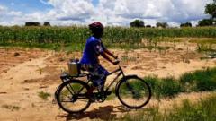 Zambia: Khi xe đạp là ‘cần câu cơm’