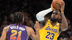 James stars as Lakers win at Durant's Suns