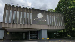 Carchar a dirwy £26,000 i ffermwr o Sir Gâr am gam-drin anifeiliaid