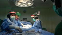 kalau-dilatih-tapi-fasilitasnya-tak-ada-percuma-juga-apakah-tepat-rencana-pemerintah-melatih-dokter-umum-melakukan-operasi-caesar