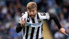 Footballer Shaun Rooney cleared of attacking teenager