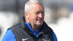 Sussex head coach Farbrace to leave at end of season