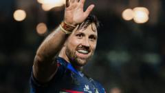 Wakefield beat Castleford to keep pace with leaders