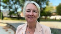 Sefydlu tasglu newydd i geisio adfywio canol trefi Cymru
