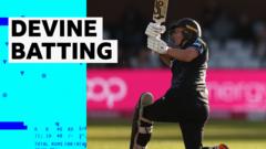 Inglaterra contra Nova Zelândia Primeiro T20: Sophie Devine esmaga três seis de Sophie Ecclestone