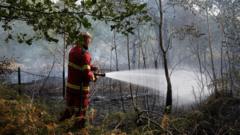 Fire service declares major incident