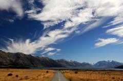 New Zealand eases visa rules to lure 'digital nomads'