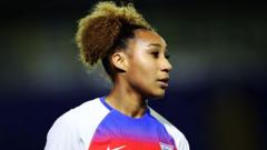 Palace sign England Under-23 striker Lloyd-Smith