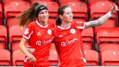 Cliftonville beat Glentoran to win League Cup