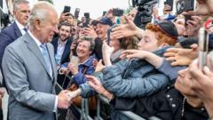 King visits victims of Golders Green stabbings