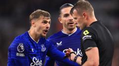 'Mind-boggling' - Dewsbury-Hall hits out at referees